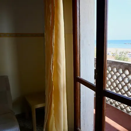 Rm06 - Senigallia, Trilocale Fronte Mare Апартаменты *